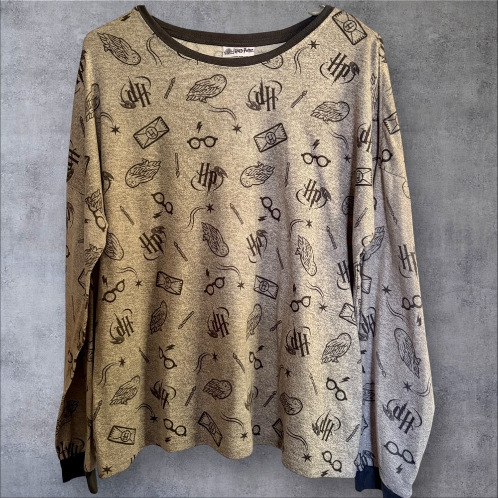 Harry Potter Gray Wizarding Shirt
